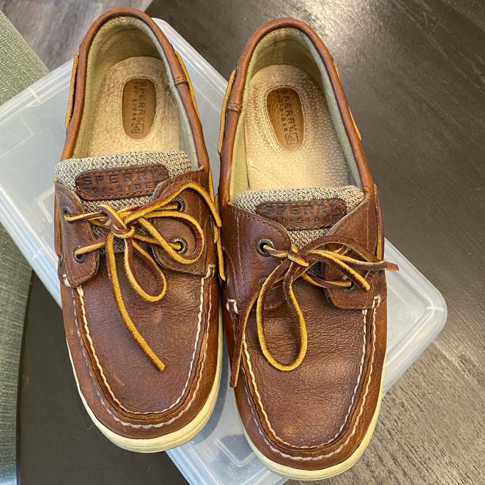 Sperry Deck Shoes size 8.5